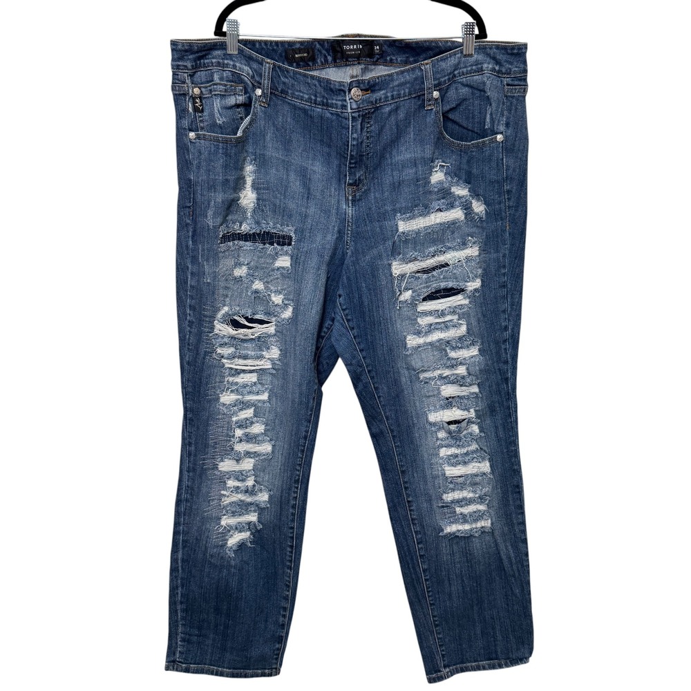 Torrid Womens Boyfriend Jeans 24 Blue Distressed Shredded Denim Grunge